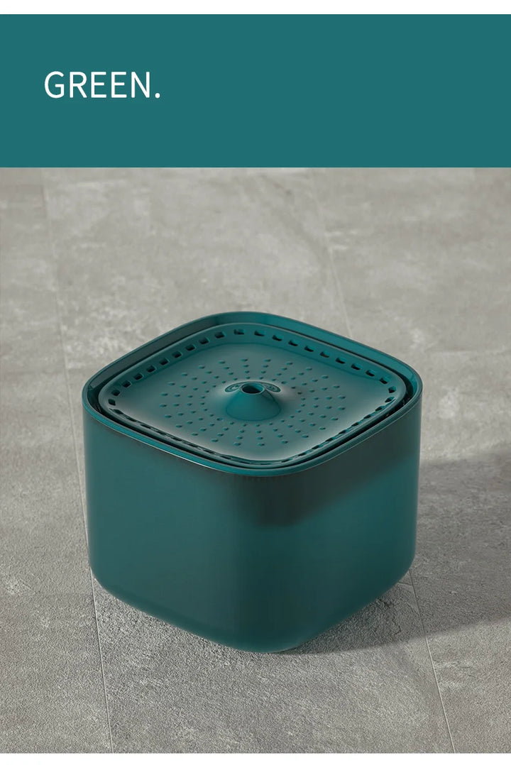 Green cat water fountain